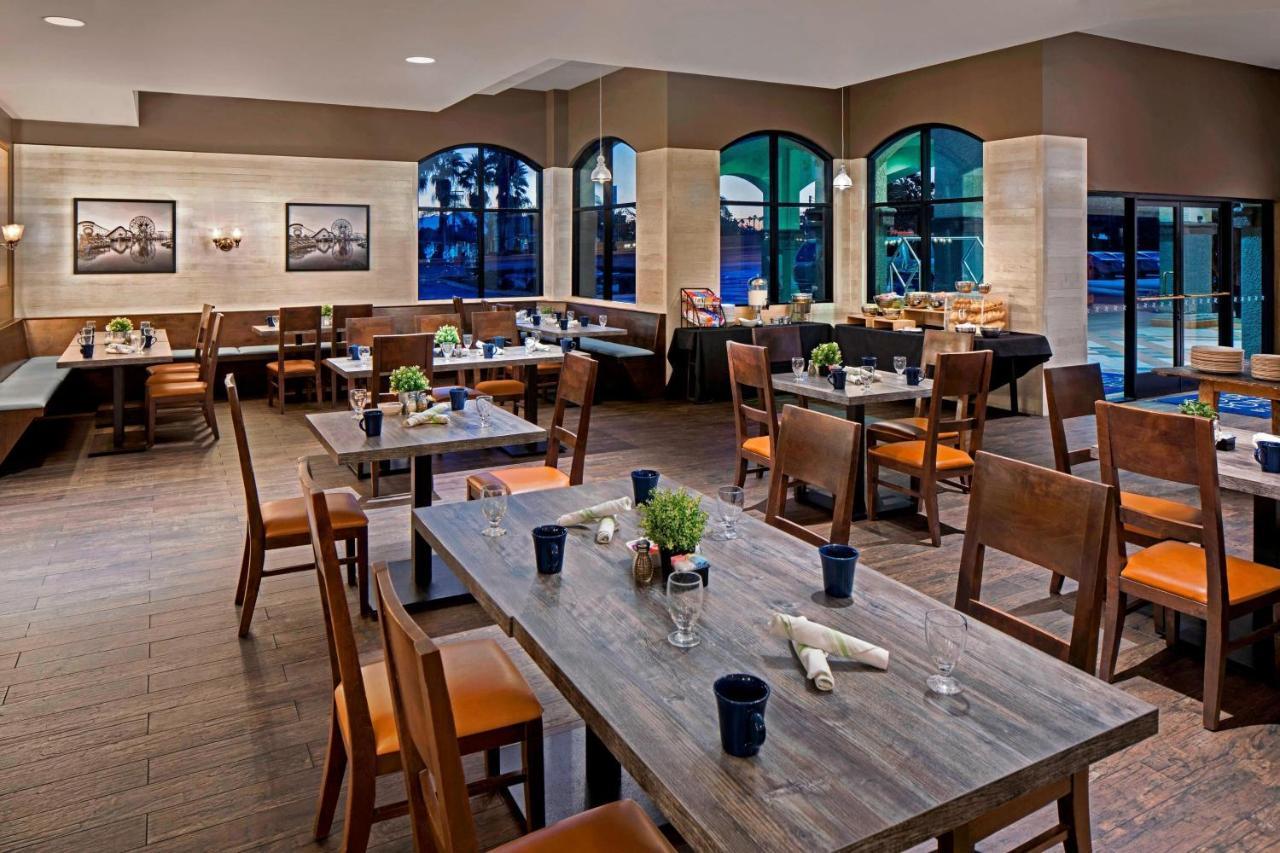 Four Points By Sheraton Anaheim Esterno foto